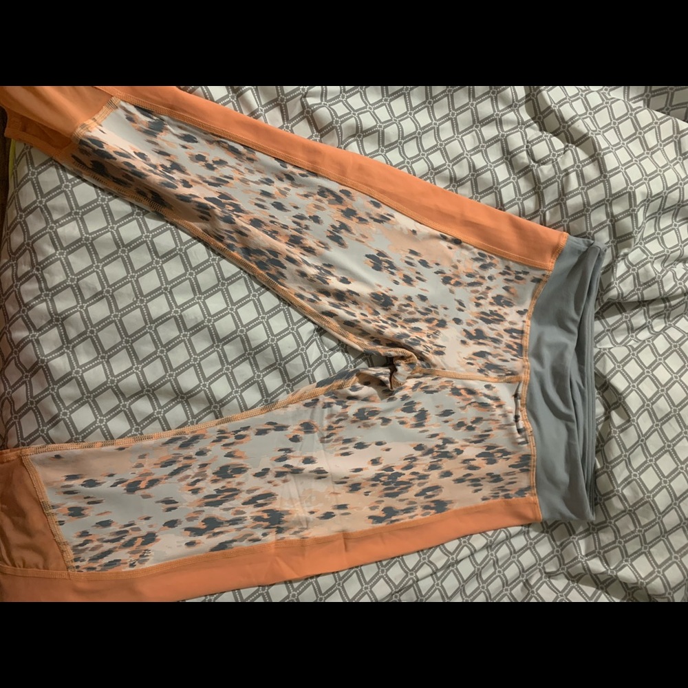 Gianni Bini active leggings